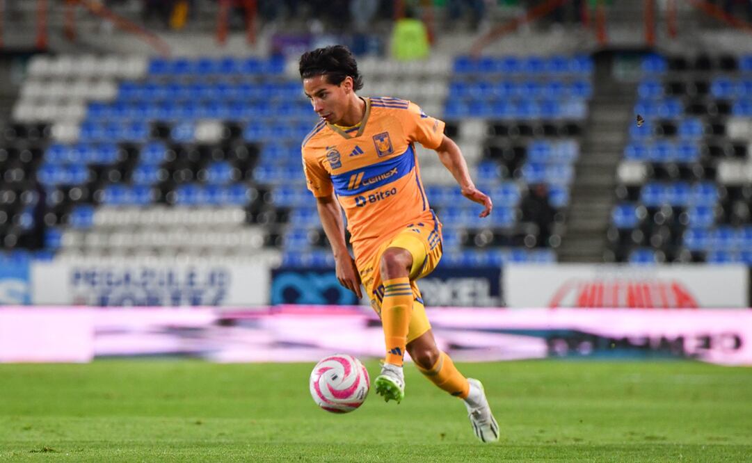 Diego Lainez durante el Apertura 2023 - Foto: Imago7