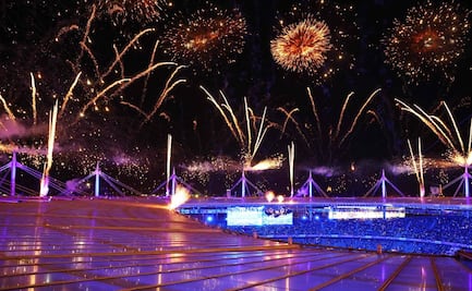 La espectacular ceremonia de clausura de París 2024, Los Ángeles 2028 recibe la estafeta