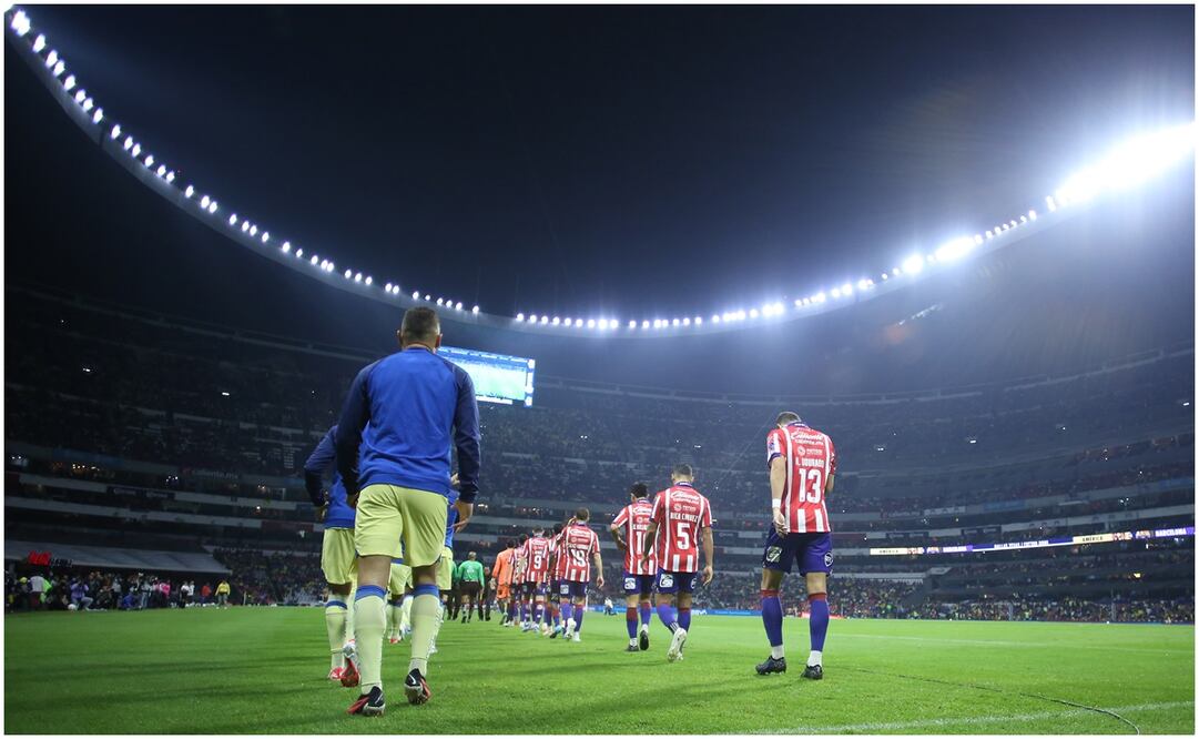 América fue abucheado por su afición en el Estadio Azteca - Imago7