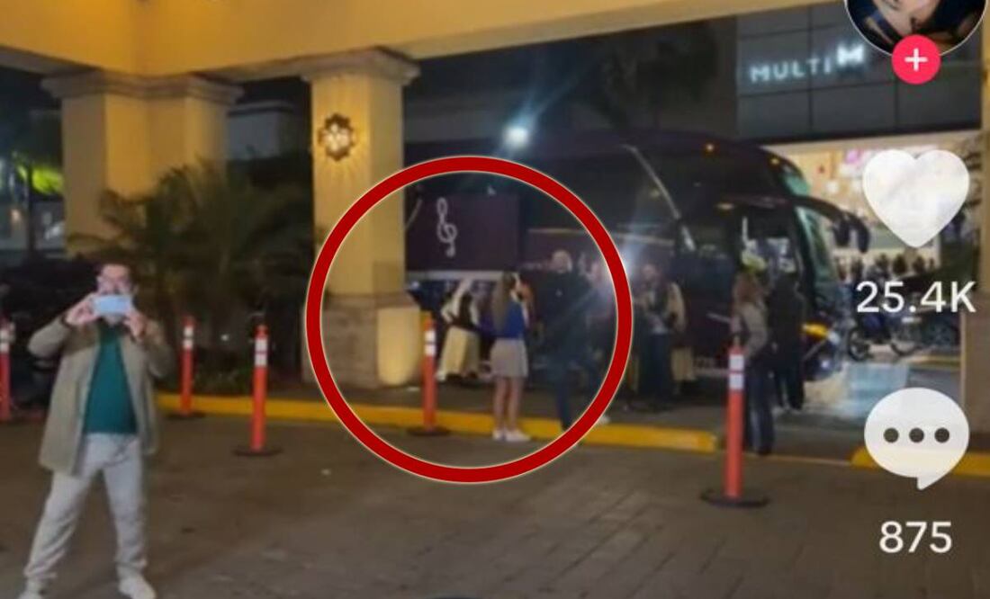 Los medios de comunicación pensaron que las monjas eran los seleccionados mexicanos. Foto: Especial