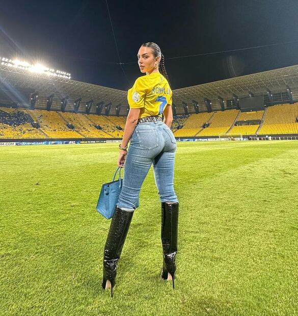 Georgina Rodríguez posando. Fuente: Instagram @georginagio