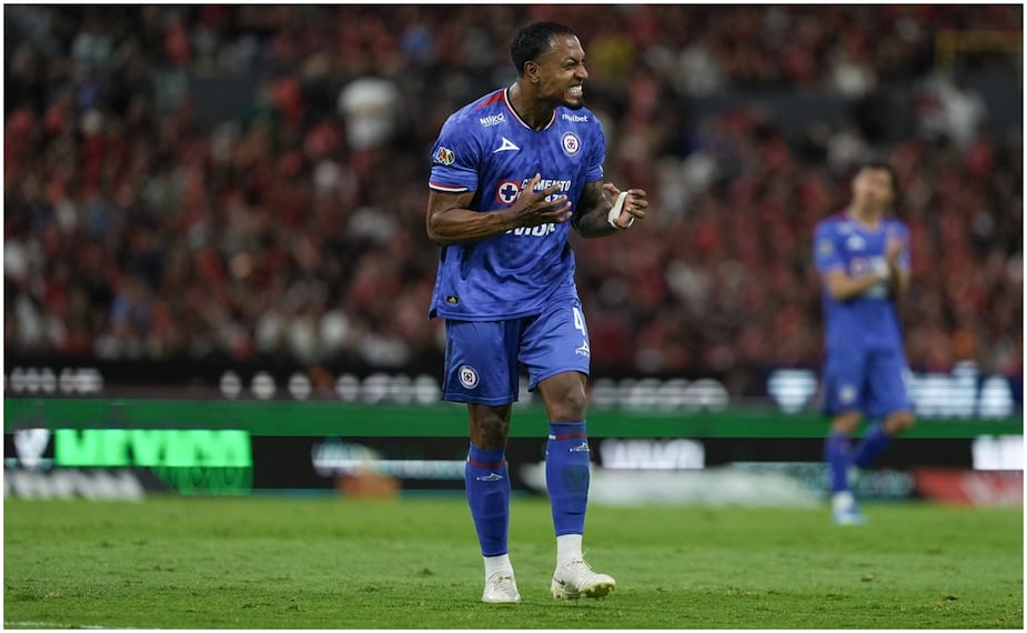 Willer Ditta con Cruz Azul Foto: Imago7
