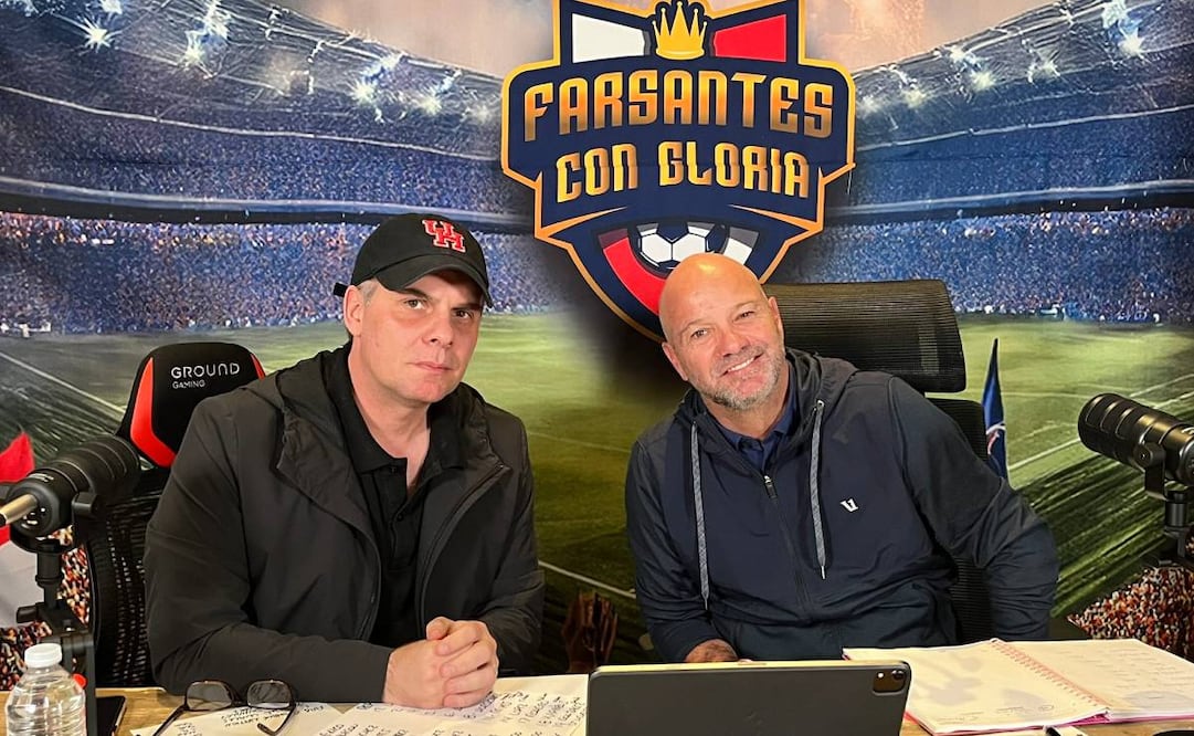 Christian Martinoli y Luis García, sin tener los derechos, se están robando el show en la Copa Oro y Mundial de Clubes. Foto: Especial