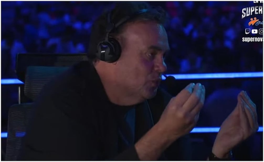 David Faitelson es abucheado en Supernova / Foto: Capturas