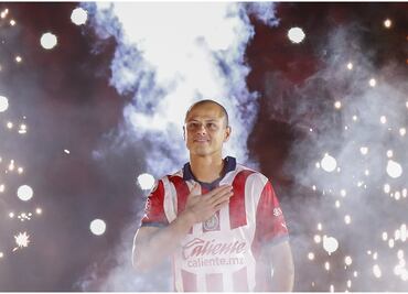 A 'Chicharito' no le importan los títulos de América y Atlas: 'Chivas está en otra competencia'