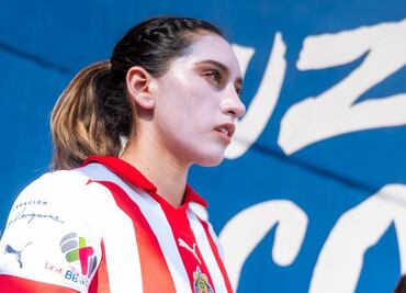Karla Martínez jugadora de Chivas pide a la afición ayuda para a su madre hospitalizada