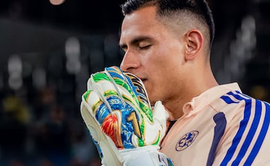 Luis Ángel Malagón reaparece con el América siete meses después 