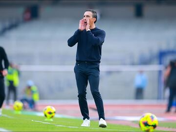 Vicente Sánchez promete que Cruz Azul recuperará su ADN en su debut como DT de Primera División