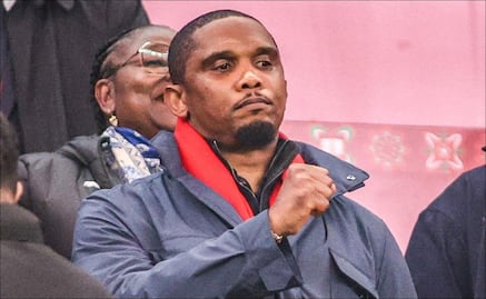 Samuel Eto'o es suspendido cuatro partidos por su mal comportamiento tras el Camerún vs Marruecos