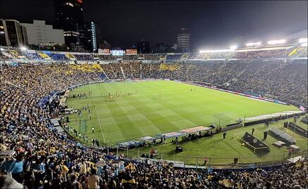 ¡Apagón! El estadio Ciudad de los Deportes se queda sin luz durante el partido entre América y Necaxa