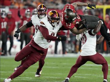 Los Commanders consiguen el boleto a Ronda Divisional tras vencer de forma agónica a los Buccaneers