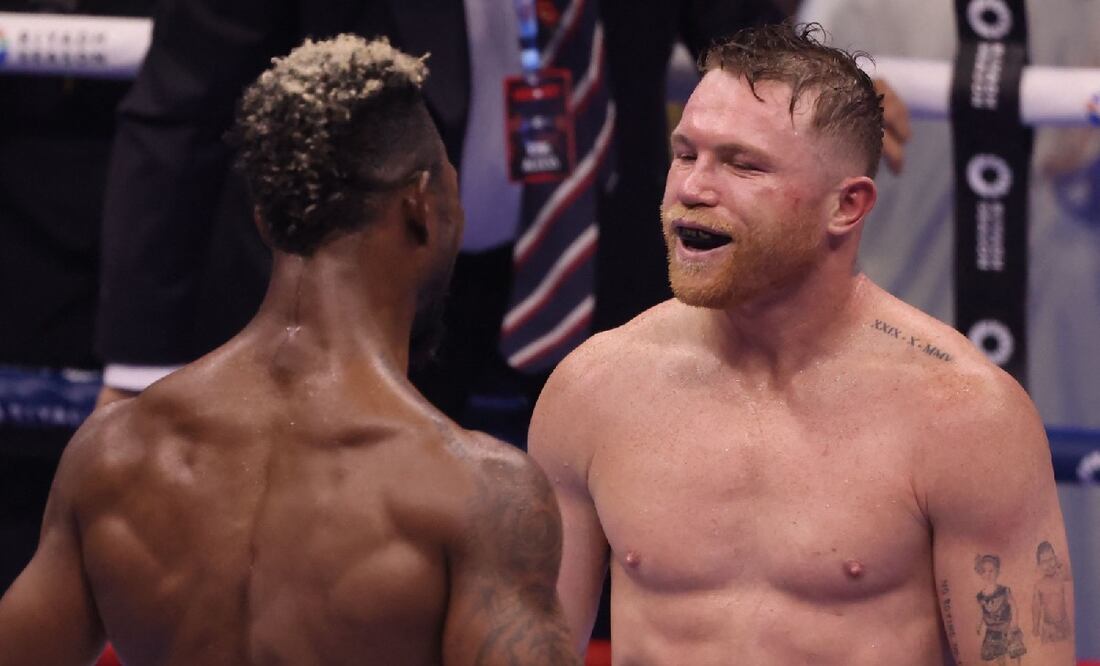 Canelo Álvarez vs William Scull Foto: AFP