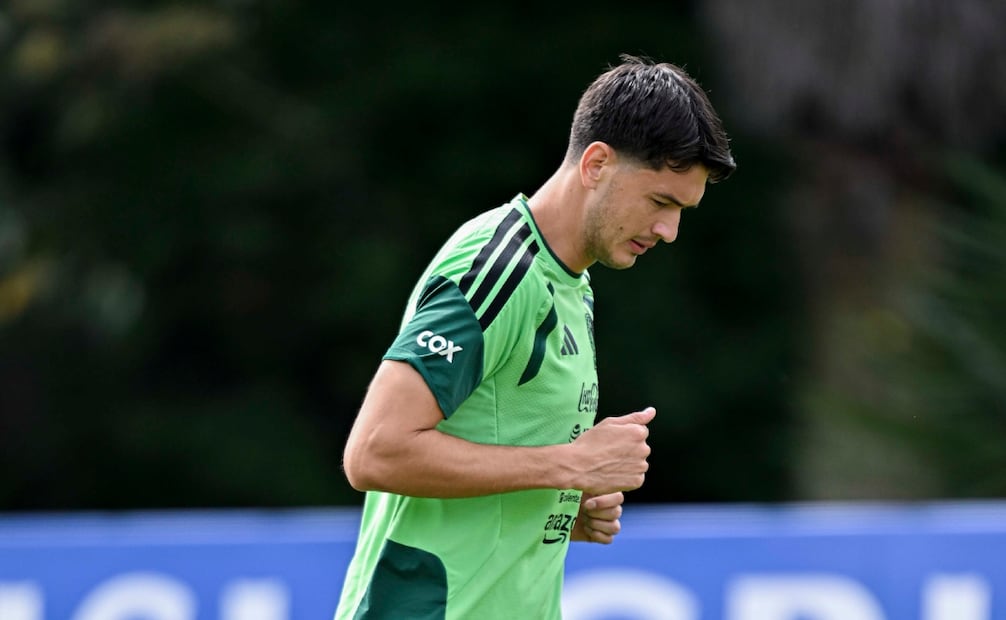César Montes no podrá jugar la Fecha FIFA con México por lesión y regresará a Rusia / Foto: Imago7