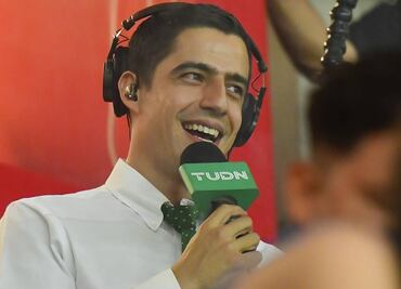 Andrés Vaca se burla de youtuber en plena transmisión del Pumas vs América