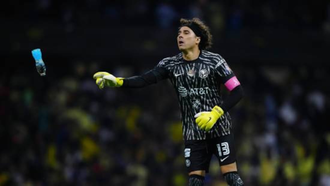 Guillermo Ochoa tuvo su última experiencia en la Liga MX con el América. Foto: Imago7