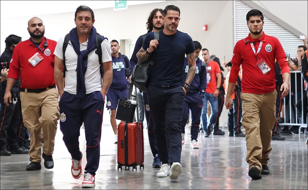 Fernando Gago se va con su cuerpo técnico a Argentina. FOTO: Imago7