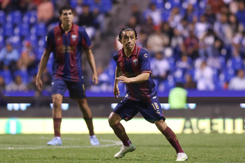El "Hobbit" Bermúdez esta noche en el Estadio Cuauhtémoc / Foto: Imago7