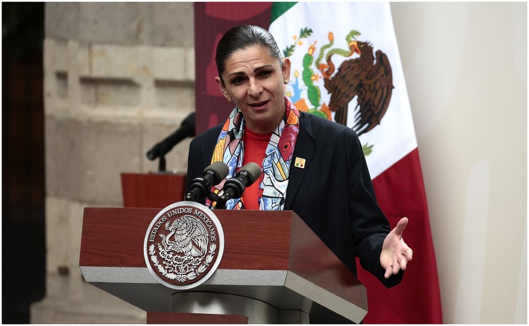 Ana Guevara estaría bajo investigación de la FGR por malversación de recursos. FOTO: EFE