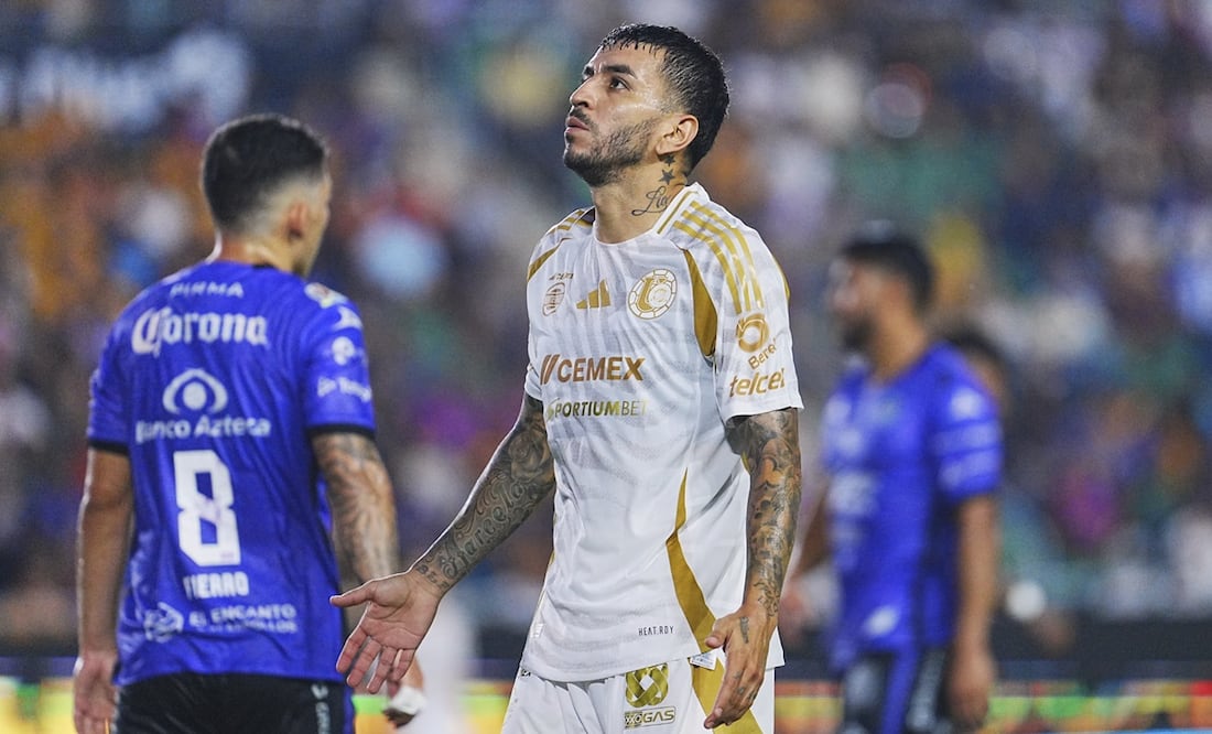 El futbolista y su familia recibieron una inesperada visita a las afueras de su casa | FOTO: imago7