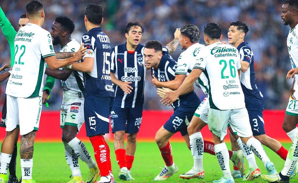 Lucas Ocampos y Édgar Andrés Guerra salieron bastante calientes del partido. FOTO: Imago7