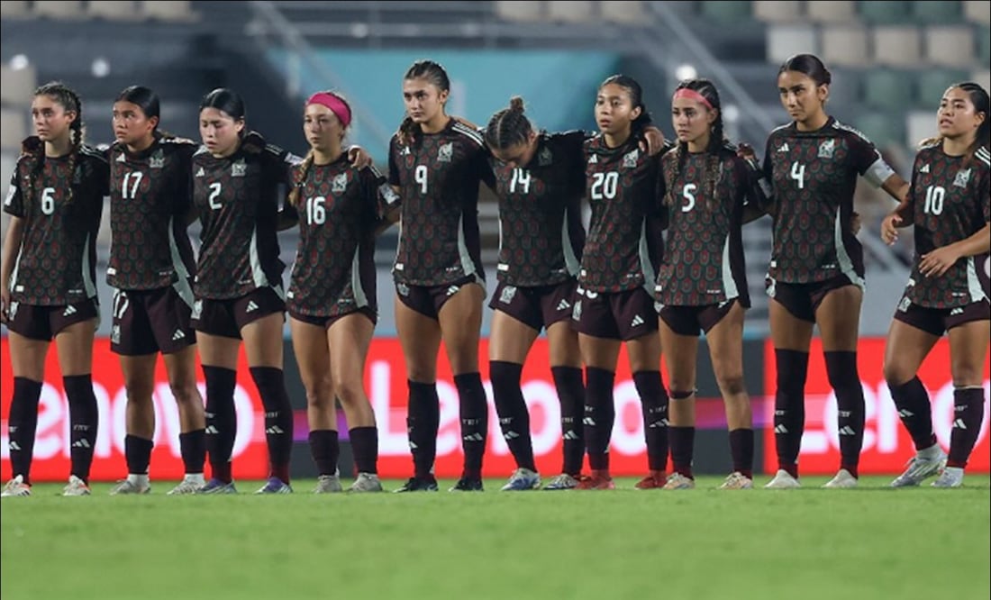 Jugadoras del Tricolor Sub 17 se alistan para su juego ante los Países Bajos. FOTO: @miseleccionfem