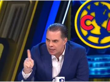 Christian Martinoli se ríe del América por perder el boleto al Mundial de Clubes: "Festejan los 17 equipos de Liga MX"