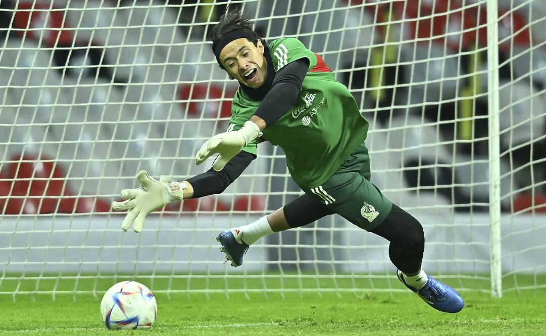 Toño Rodríguez y Julio González deben aprovechar las ausencias de Memo Ochoa y Malagón. Foto: Imago7