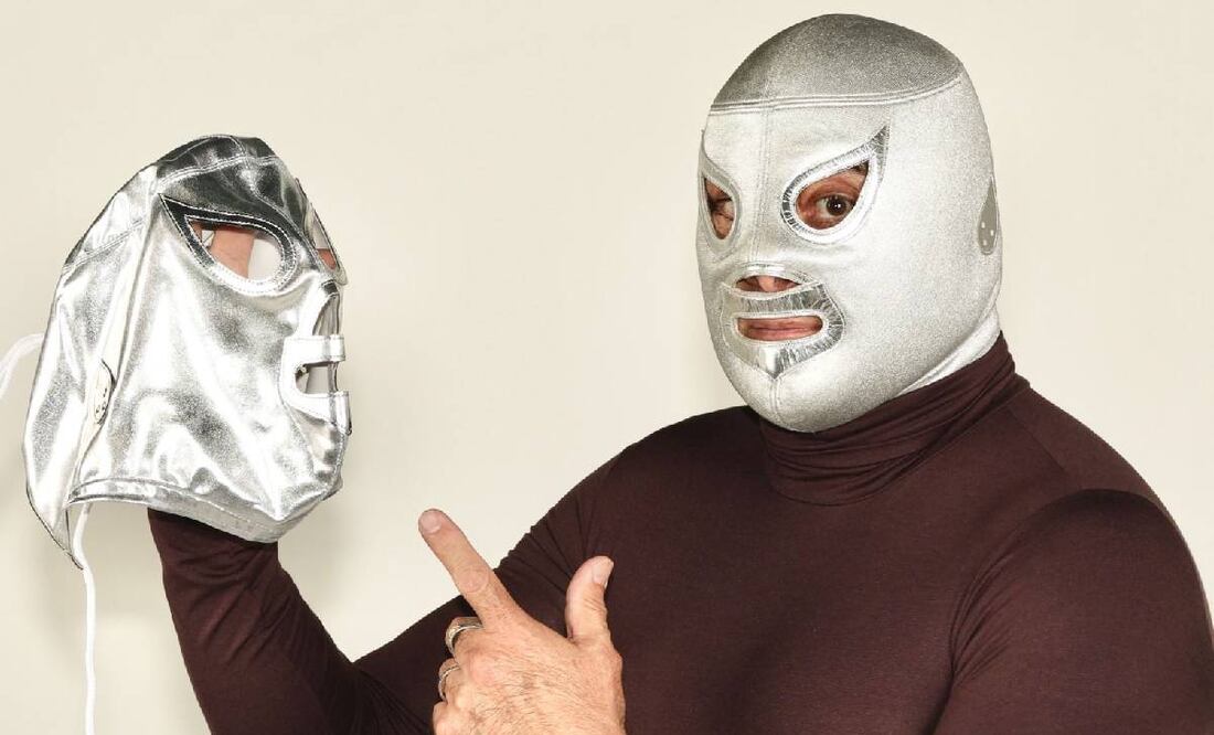 El Hijo del Santo está a punto de retirarse de la lucha libre y cree que su padre estaría orgulloso de él. Foto: El Universal