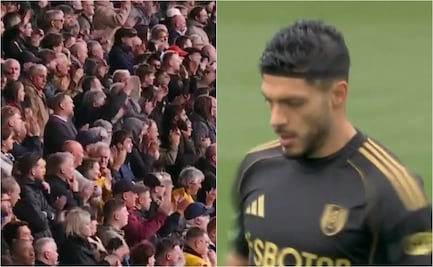 Raúl Jiménez recibe ovación de la afición de Wolves al ingresar de cambio