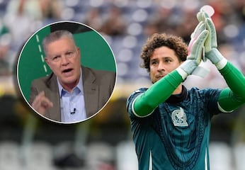Ricardo Peláez ve a Guillermo Ochoa en su sexto Mundial y lo pone a la par de Messi y Cristiano
