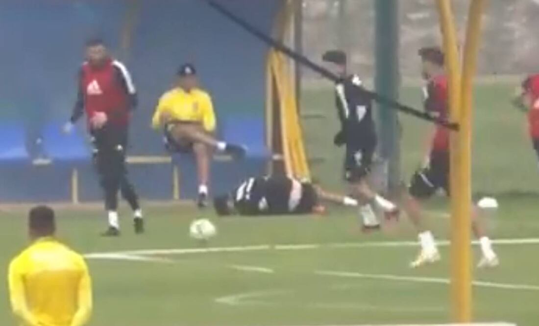 André Pierre Gignac disputa cada balón como si fuera el último de su carrera. Foto: Imago7.