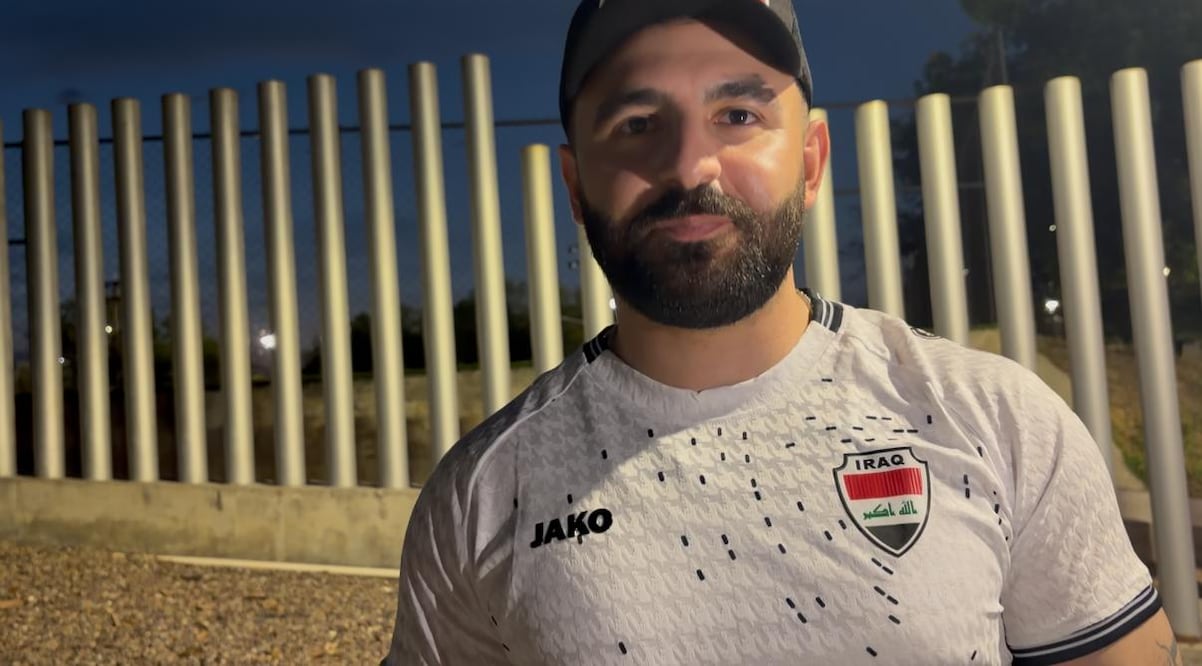 La increíble historia del aficionado viral que llegó a Monterrey después de seis días de viaje / Foto: Nicolás Schiller Solti - EL UNIVERSAL