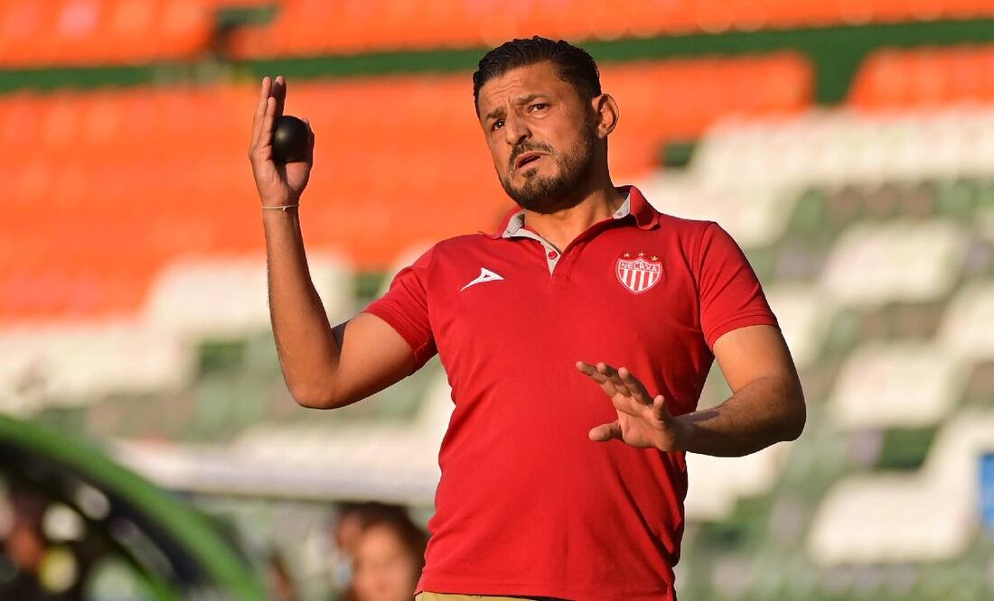 Jorge Gómez fue acusado por una de sus auxiliares de realizar comentarios misóginos. Foto: Imago7