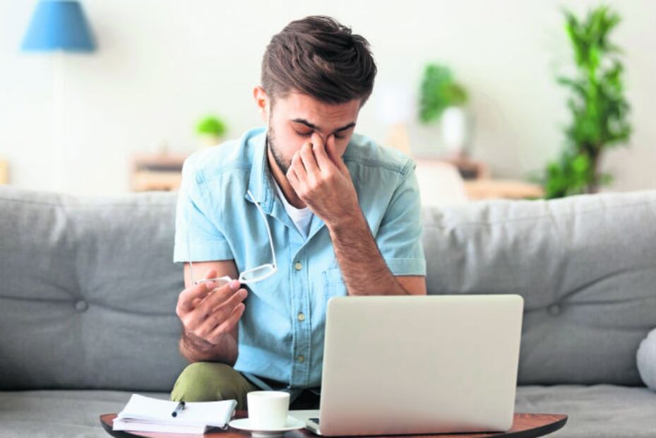 ¿Sigues en home office? 3 errores comunes que pueden dañar tu espalda