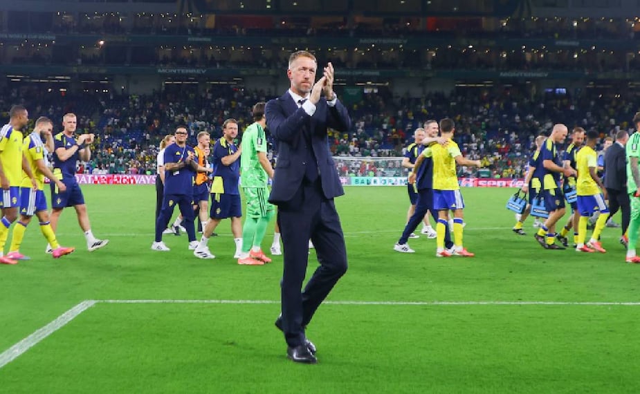 Graham Potter aplaudió en el Estadio Monterrey. FOTO: Imago7
