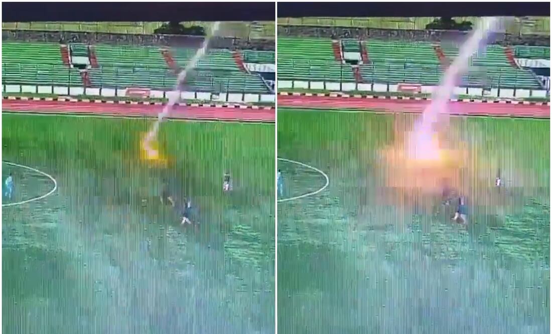 Momento en que un rayo provoca la muerte de un futbolista en Indonesia / FOTO: Captura