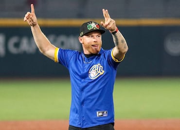 Canelo Álvarez adelantó la fecha de su retiro del boxeo ¿Alcanzará a enfrentarse a Benavidez?