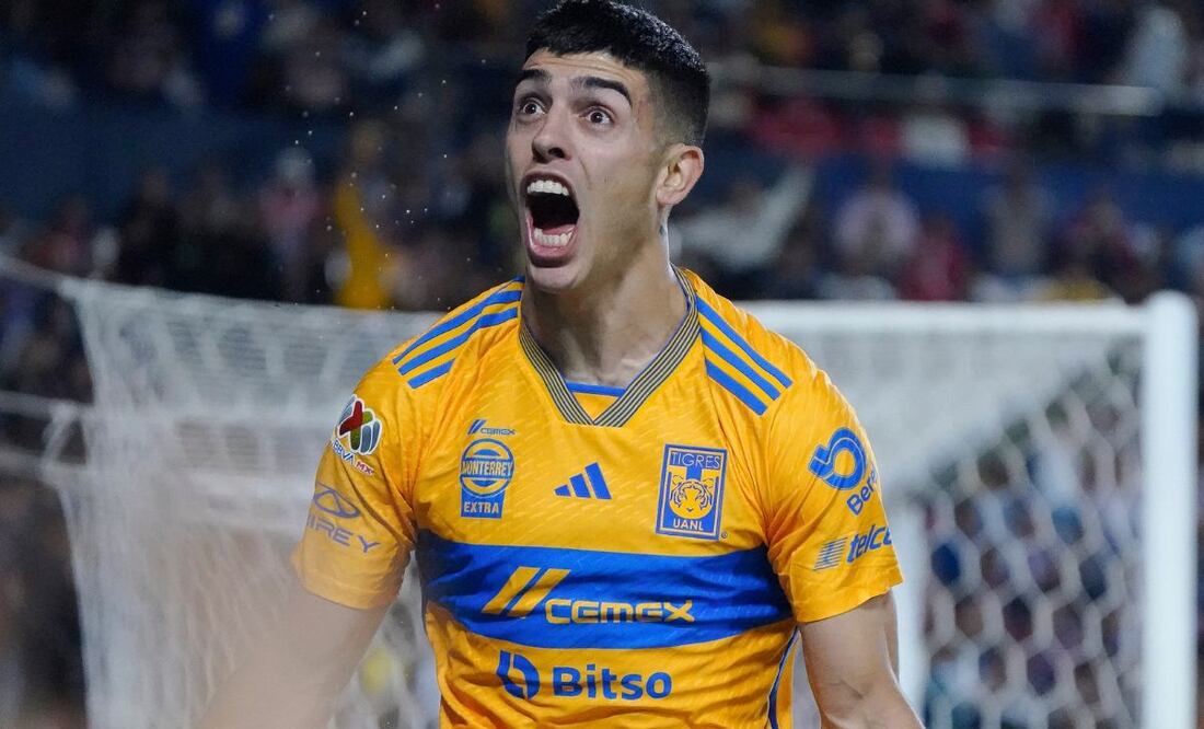 Juan Brunetta celebrando su primer gol con Tigres ante San Luis / FOTO: Imago7
