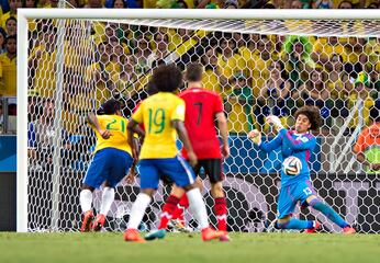 Guillermo Ochoa: Los mejores momento del guardameta con la Selección Mexicana