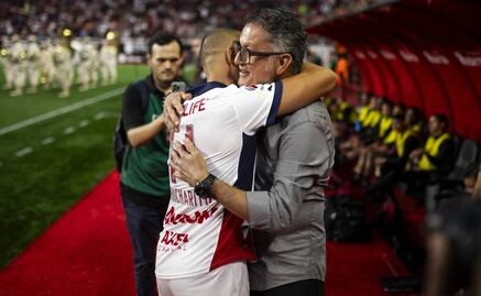 Juan Carlos Osorio cerca de superar los números de Miguel Herrera como técnico de Xolos