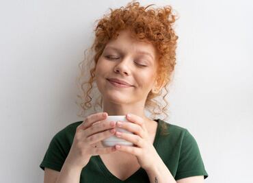 Dime cómo agarras la taza y te diré si eres líder o trabajas en equipo