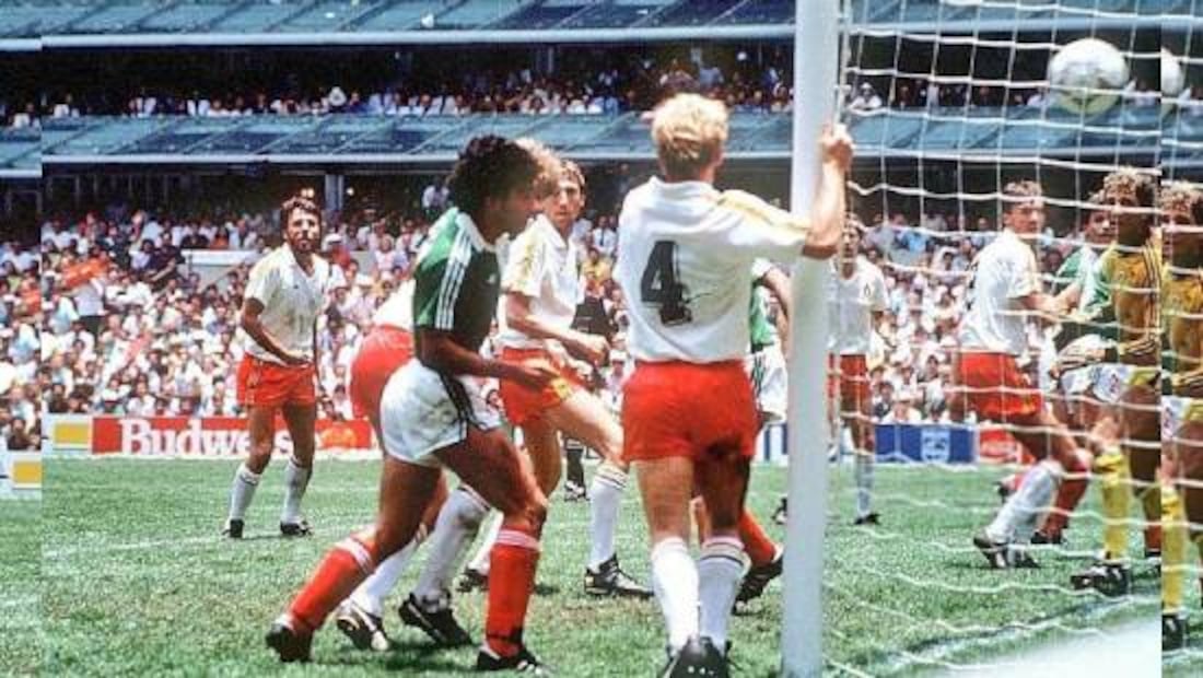 Hugo Sánchez marcó su único gol en Mundial en México 86 contra Irak. Foto: Especial