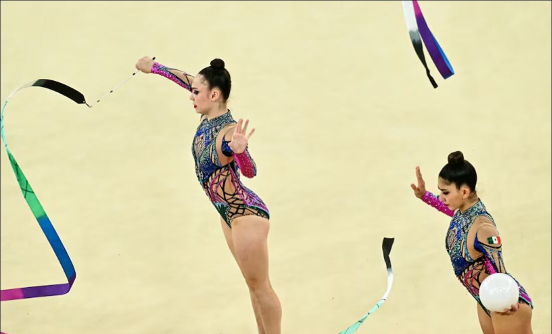 El equipo de gimnasia rítmica, durante su participación en París 2024. FOTO: AFP