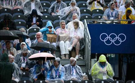 La lluvia se hace presente a unos minutos de iniciar la ceremonia de inauguración de París 2024