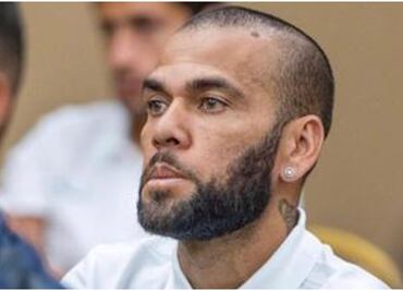 Dani Alves se va quedando solo en pleno juicio
