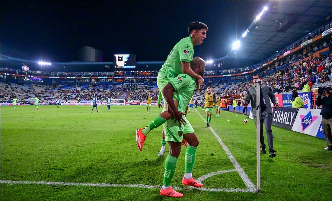 Óscar Estupiñán celebra el tanto del triunfo ante el Pachuca. FOTO: Imago7