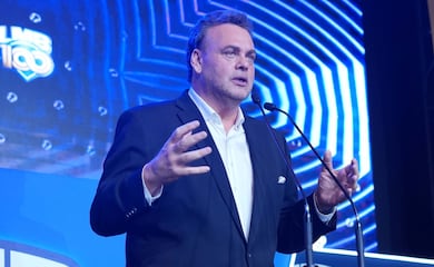 David Faitelson se queja del fichaje de Jorge Sánchez al PAOK y lo compara con el de Obed Vargas