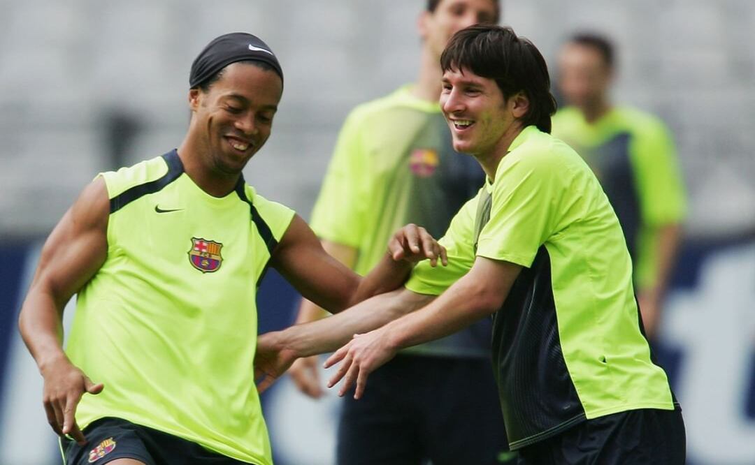 El retrato de Ronaldinho en Instagram, desató la creatividad de Messi. Fuente: Instagram @ronaldinho