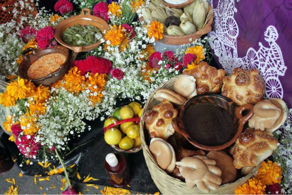 10 elementos para que tu altar de Día de Muertos vibre con energía positiva