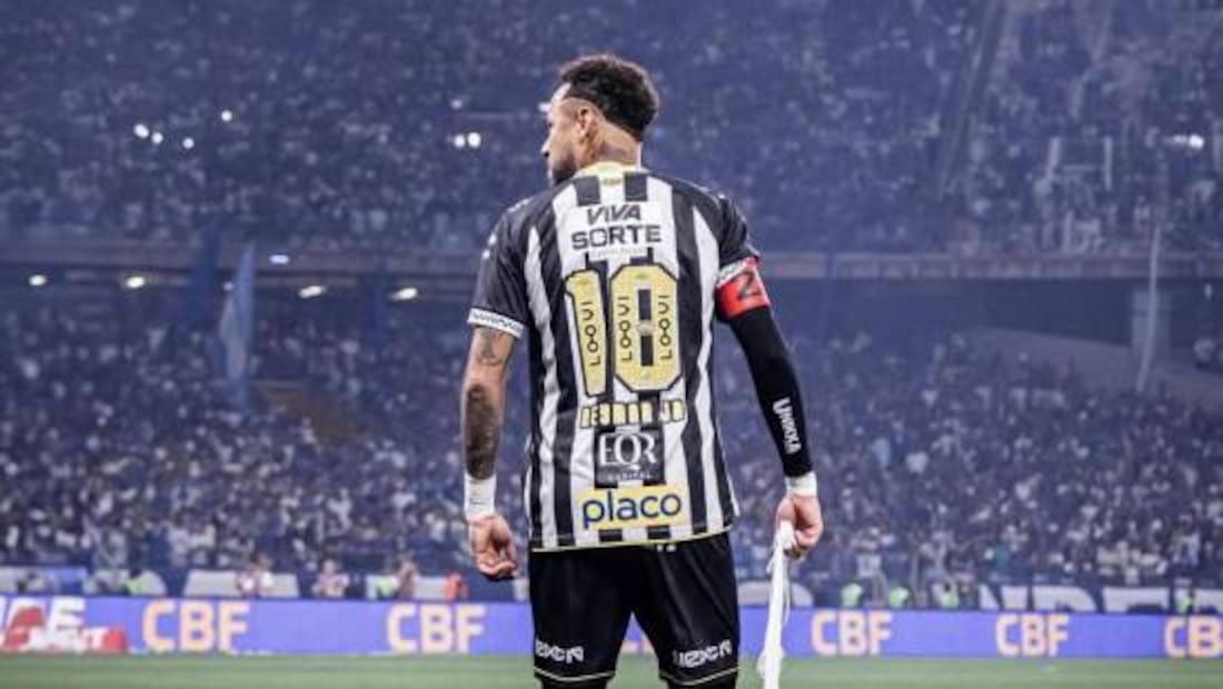 Neymar no ha podido brillar todavía con el Santos. Foto: @neymarjr